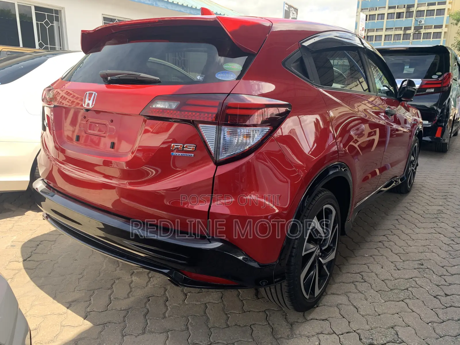Honda Vezel 1.5 Hybrid 2WD 2017 Red