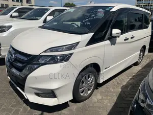 Nissan Serena 2017 White
