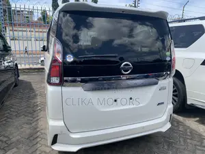Nissan Serena 2017 White