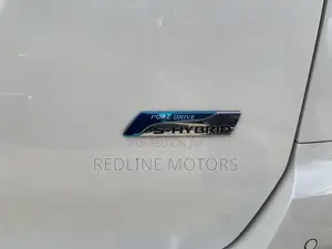 Nissan Serena 2017 White