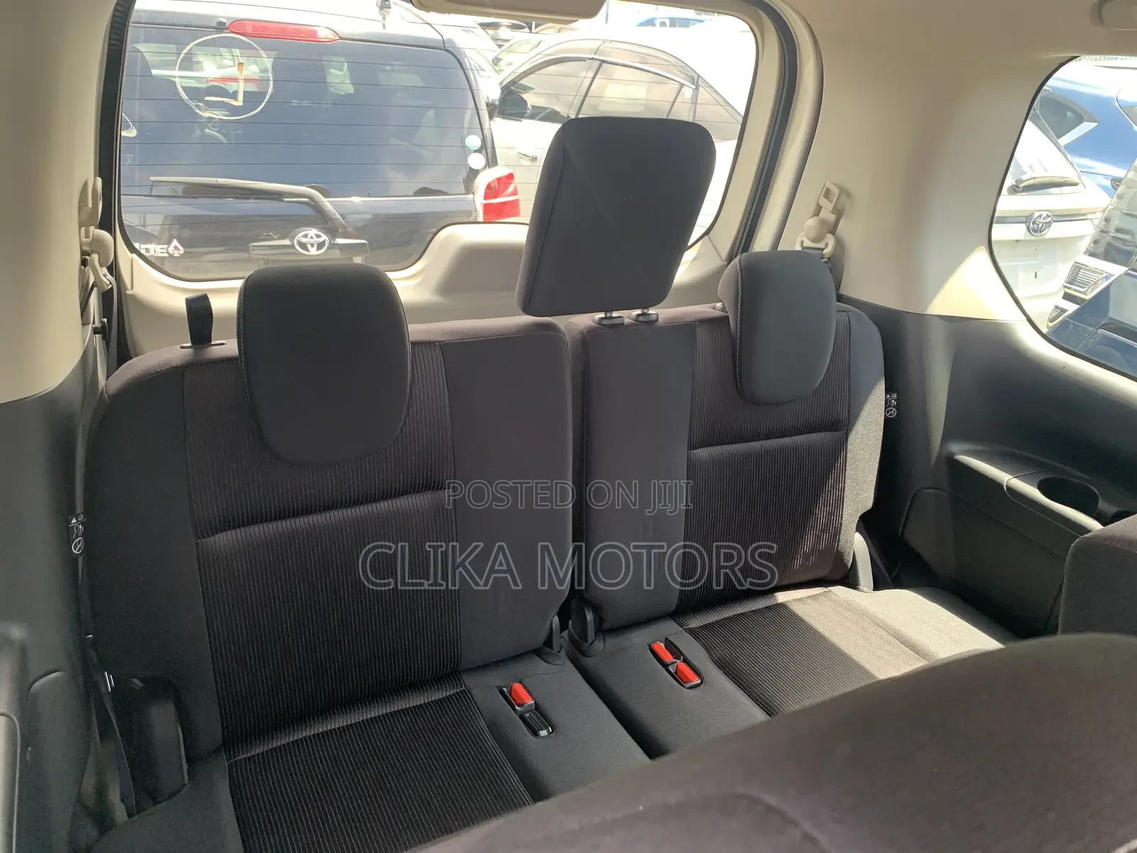 Nissan Serena 2017 White