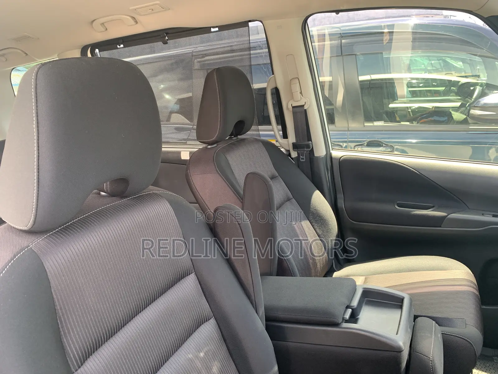 Nissan Serena 2017 White