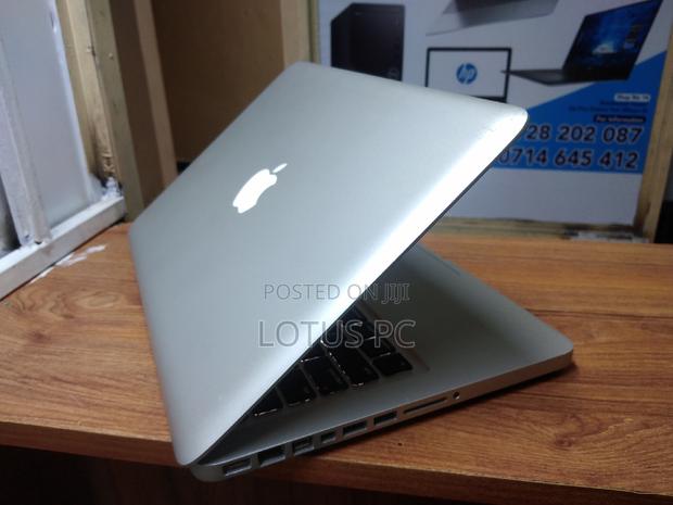 Laptop Apple MacBook 4GB Intel Core I5 HDD 500GB - thumbnail 3