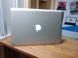 Laptop Apple MacBook 4GB Intel Core I5 HDD 500GB