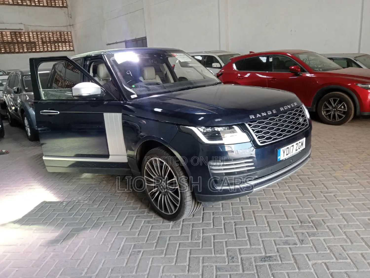 Land Rover Range Rover Vogue 2018 Blue