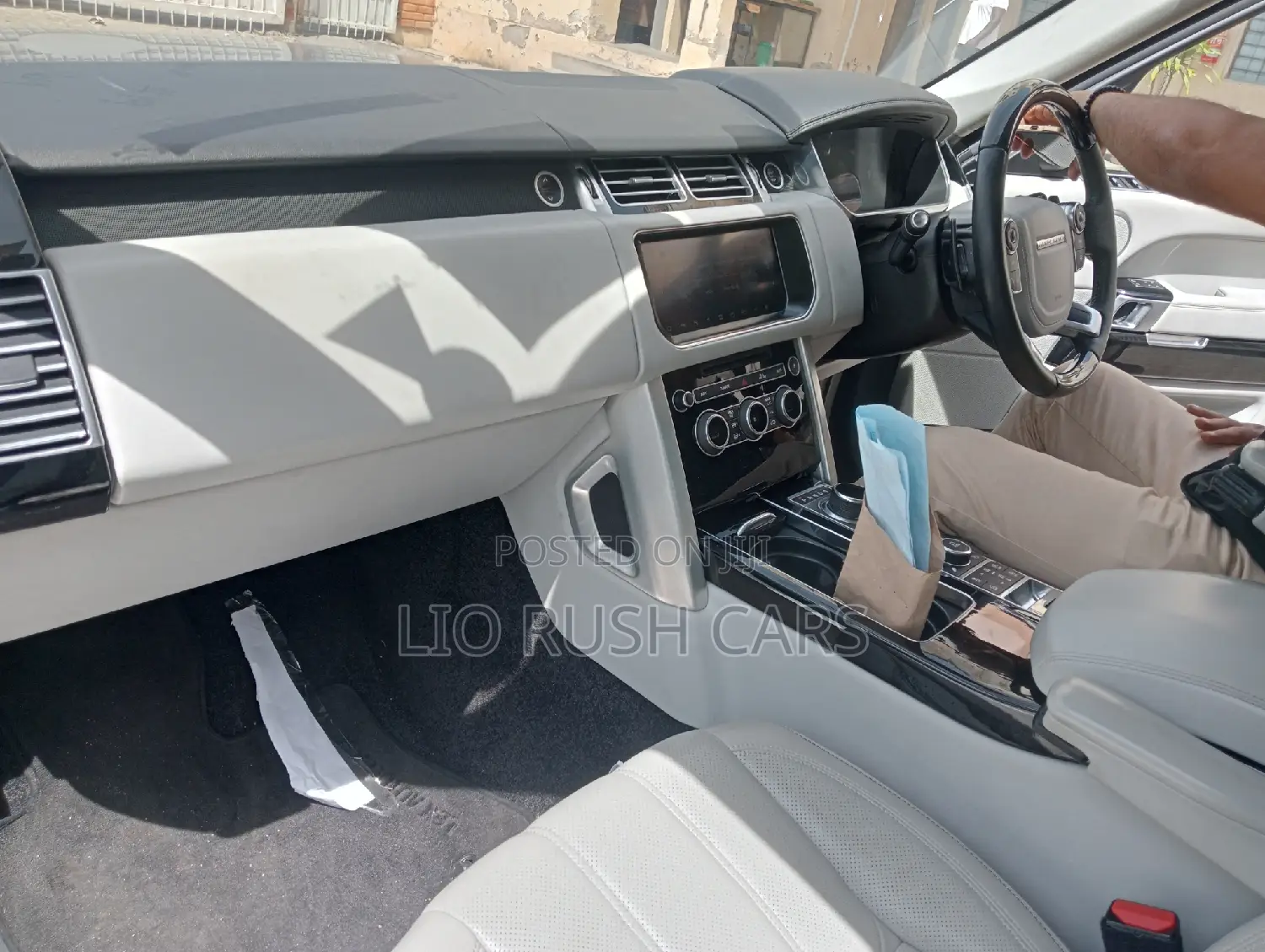 Land Rover Range Rover Vogue 2018 Blue