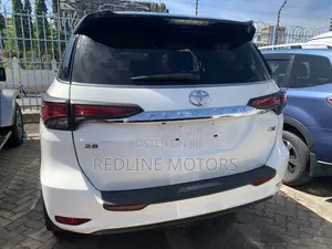 Toyota Fortuner 2.8 D AWD 2016 Off white