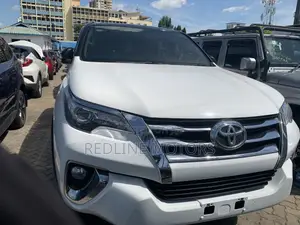 Toyota Fortuner 2.8 D AWD 2016 Off white
