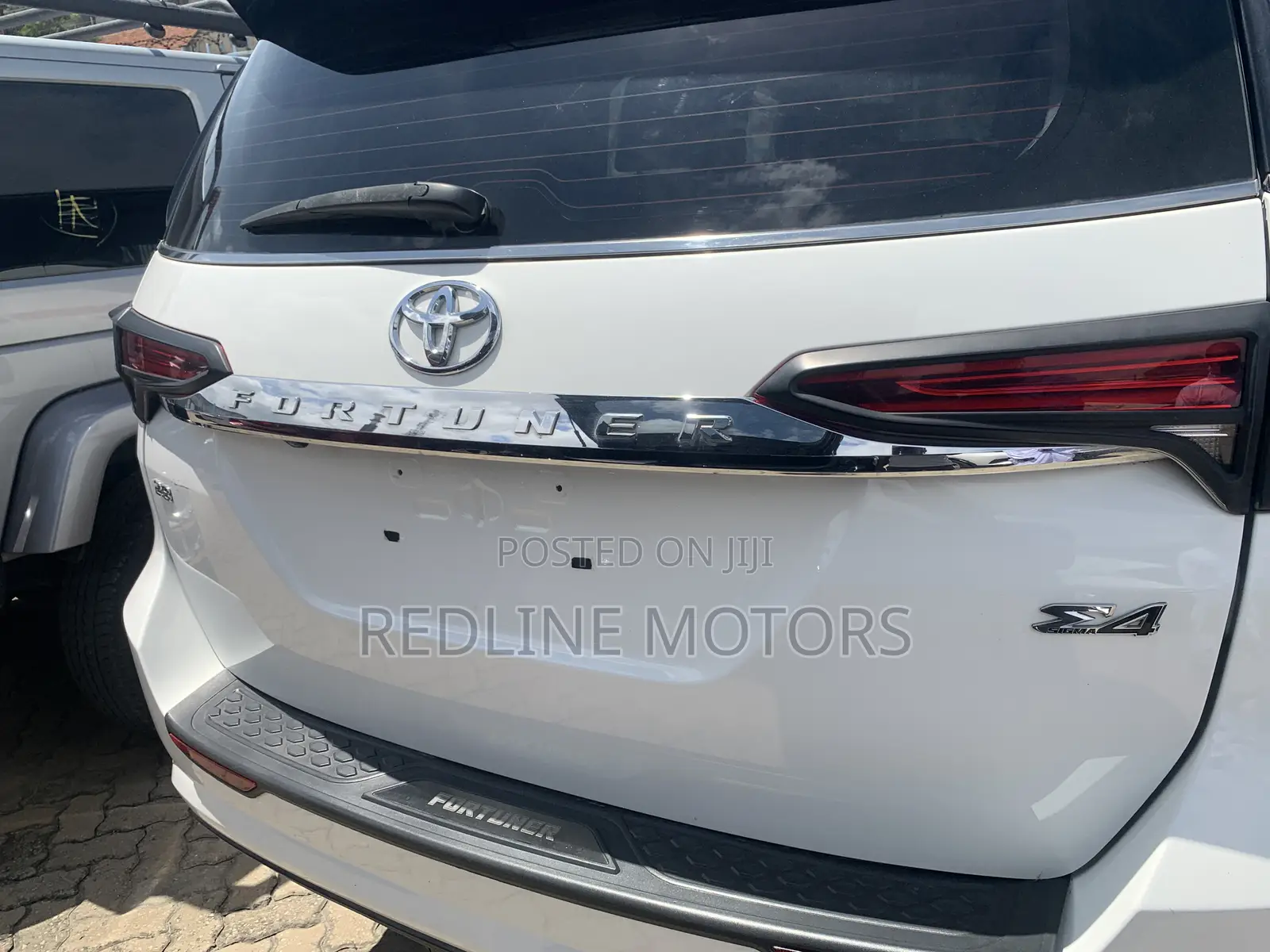 Toyota Fortuner 2.8 D AWD 2016 Off white