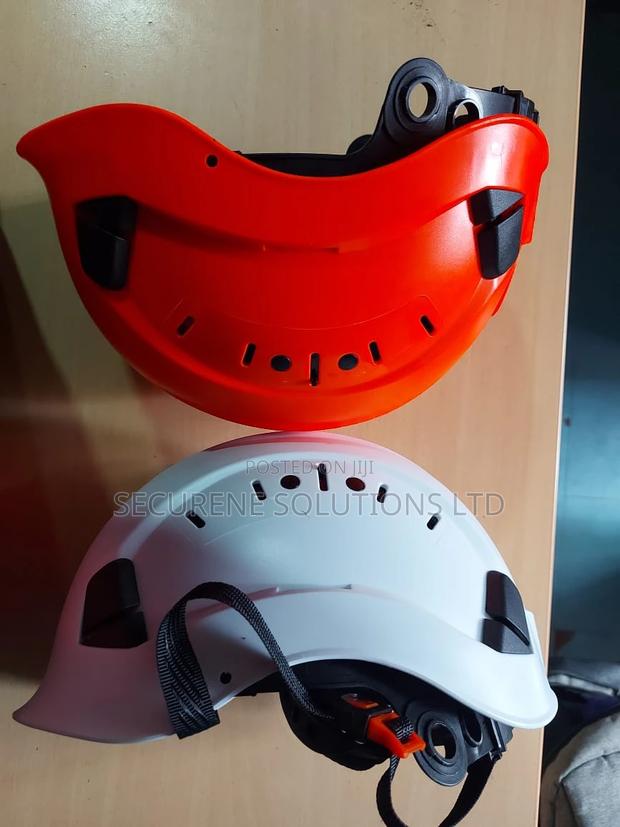 Protectant Safety Helmet - thumbnail 2