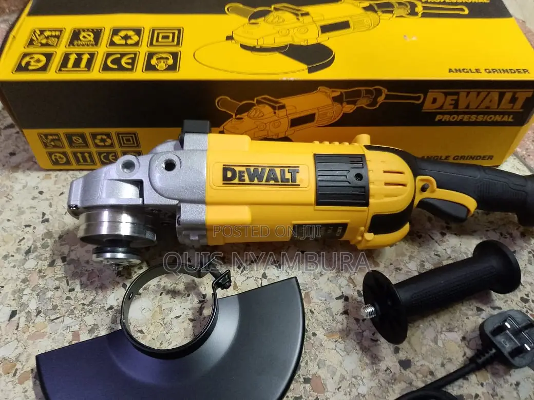 Dewalt Grinder 9" Grinder