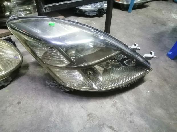 Toyota Isis 2004/2006 Xenon Head Lamp, Clean Ex Japan