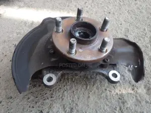 Toyota Vanguard Front Wheel Hub