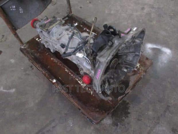 Subaru Legacy BG5 Gearbox - main view