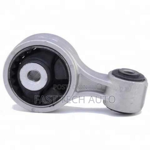 Nissan Dayz Gearbox Mount