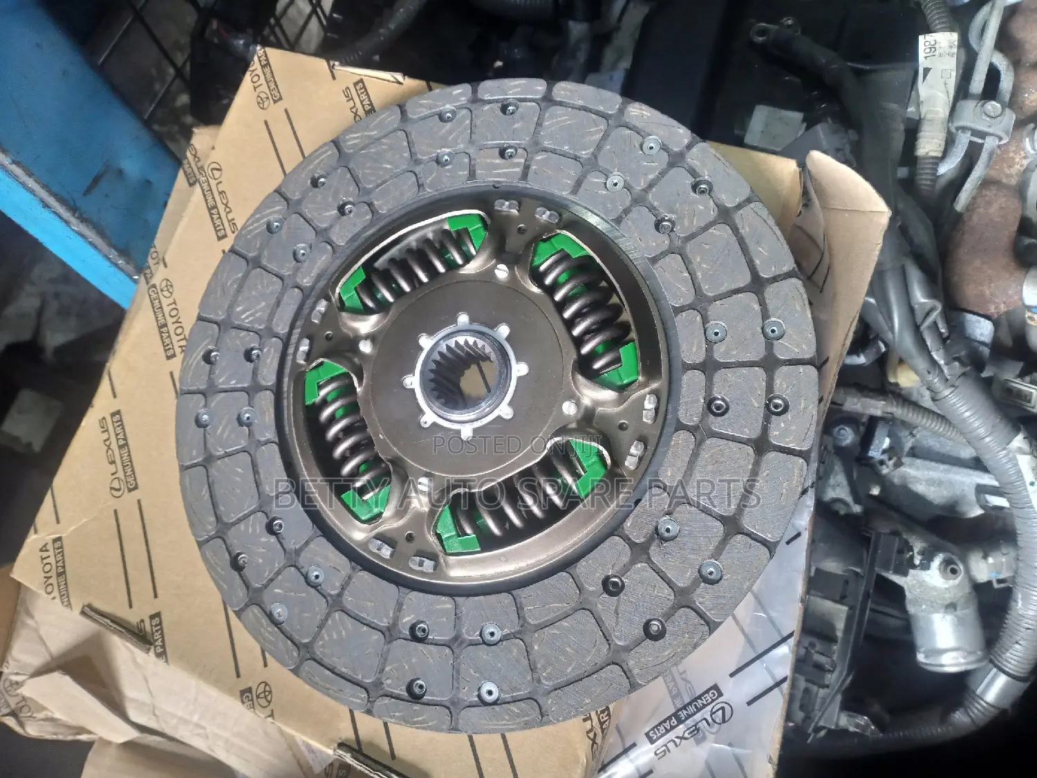 Toyota Hiace 7 L Pressure Plate