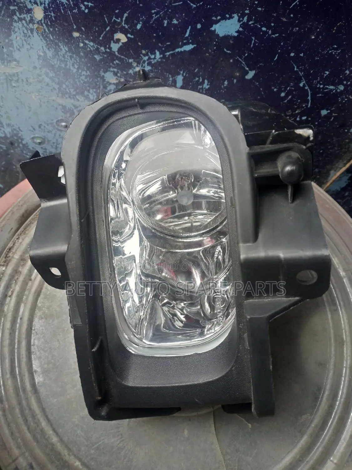 Toyota Premio 240 2006 Model Fog Lights