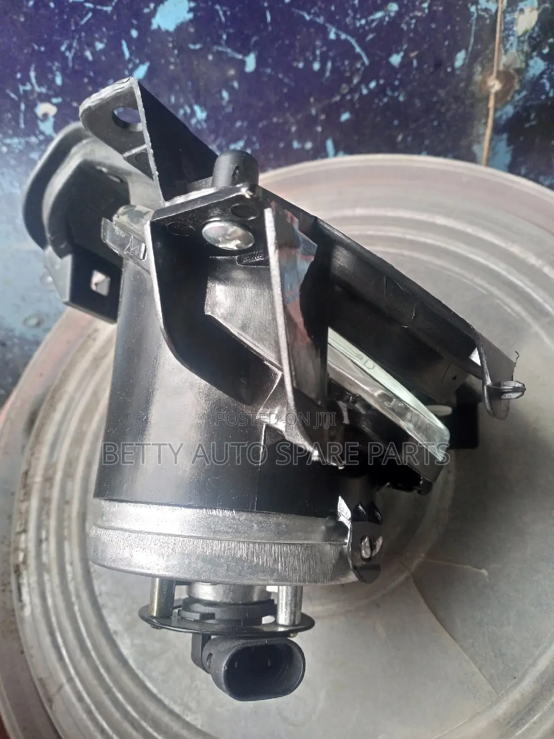 Toyota Premio 240 2006 Model Fog Lights