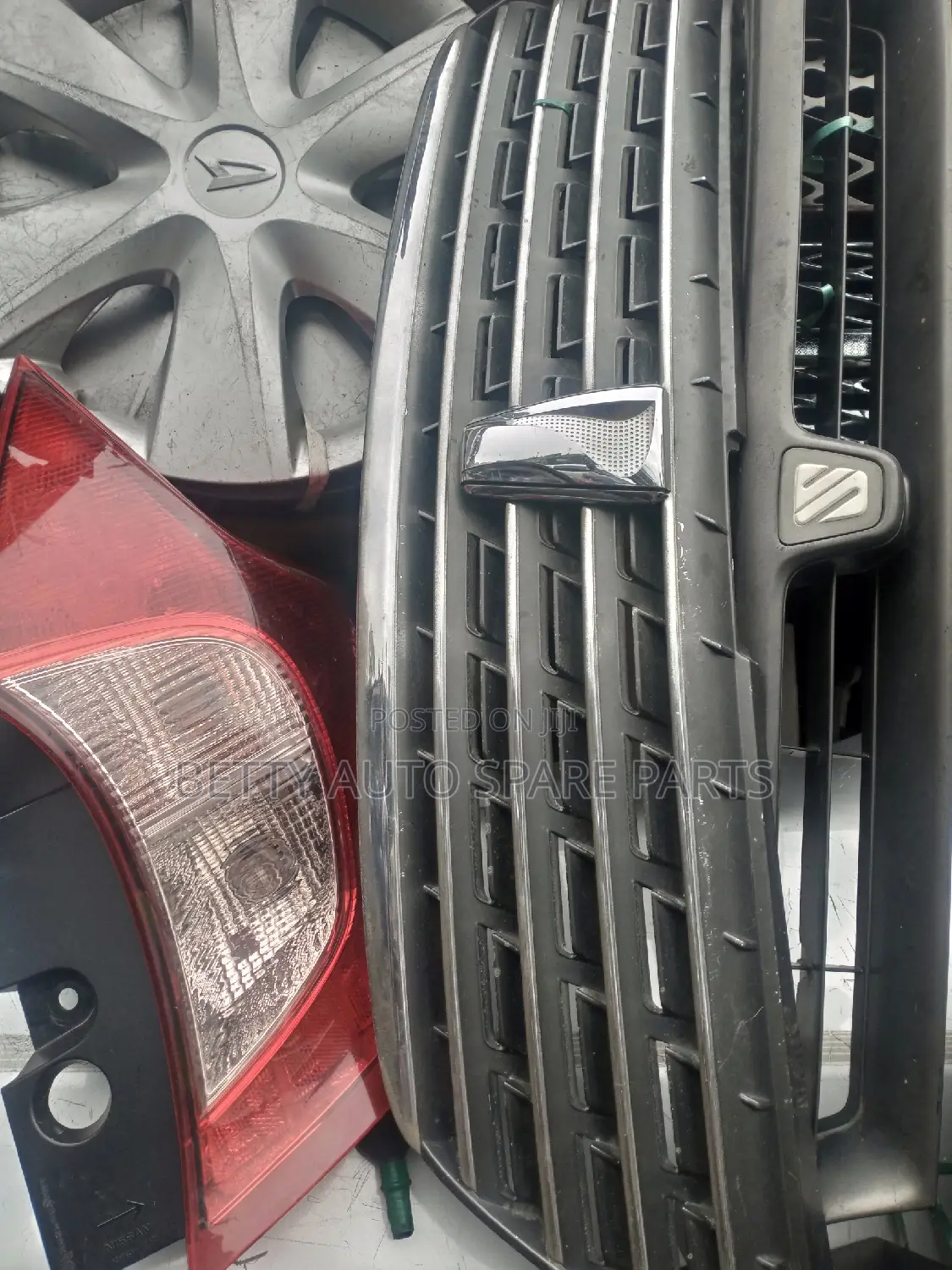 Toyota Premio 240 2002 Model Grill