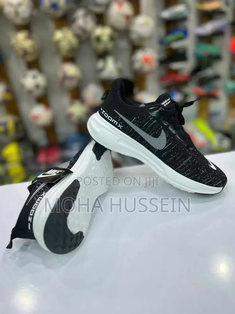 Nike Zoom Light Weight Running and Gym Shoes