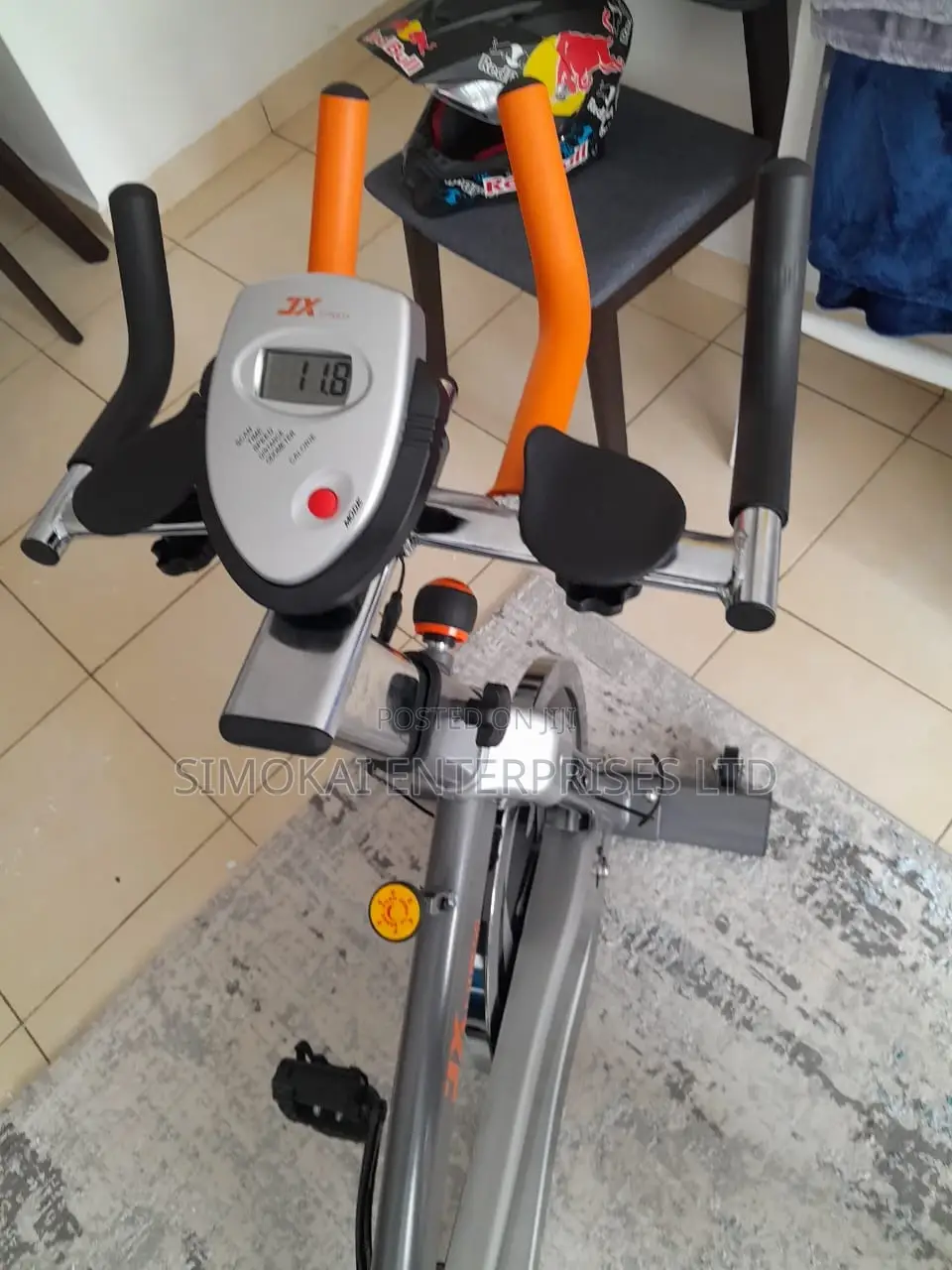 Club Revolution Cycle Jx 7038 Smart Spinning Bike