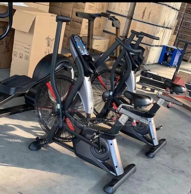 Commercial Quality Air Bike With Screen