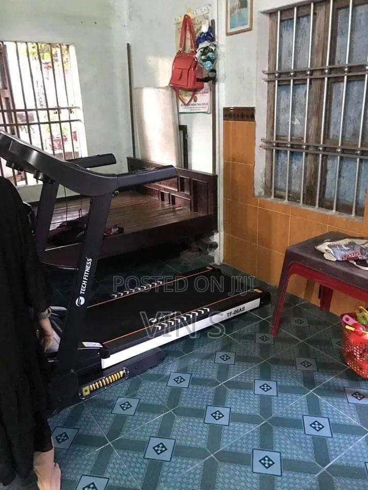 Treadmill Treadmill/ Treadmill Treadmill Treadmill]Treadmill
