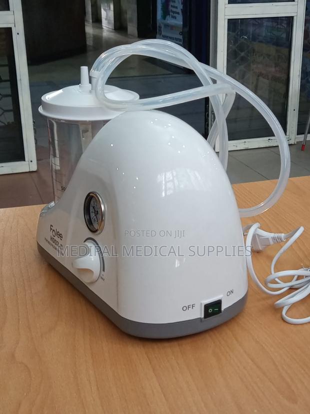 One Bottle Suction Machine - main view