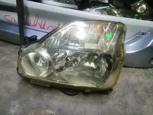 Nissan X-Trail Nt31 Non Xenon Head Lamp Model 2008/2012