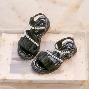 Cute Pearls Sandals*
