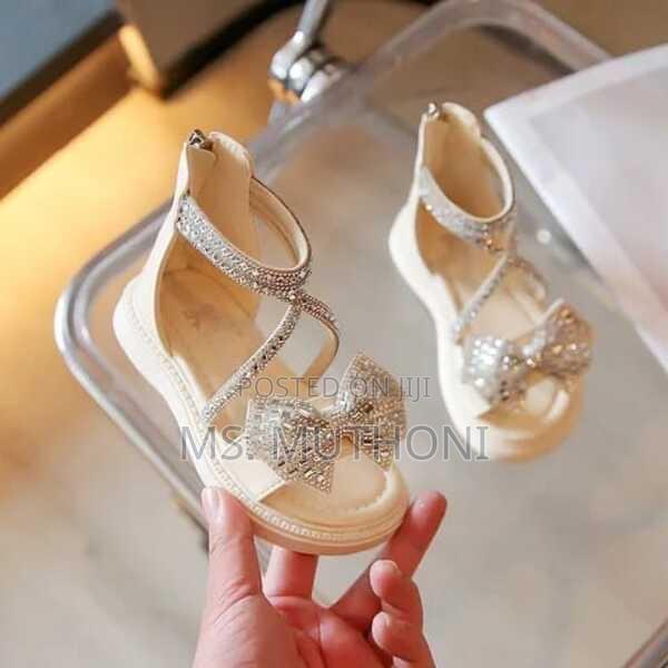 Cute Bowtie Gladiators* - thumbnail 4