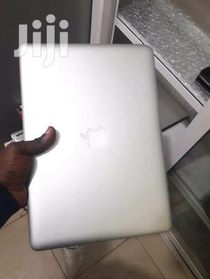 Laptop Apple MacBook Pro 4GB Intel Core i5 HDD 500GB