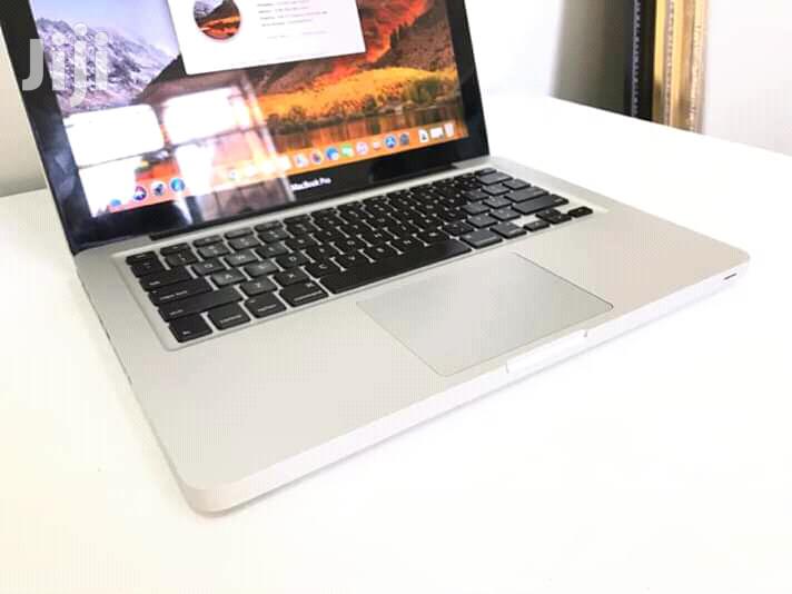 Laptop Apple MacBook Pro 4GB Intel Core I5 HDD 500GB