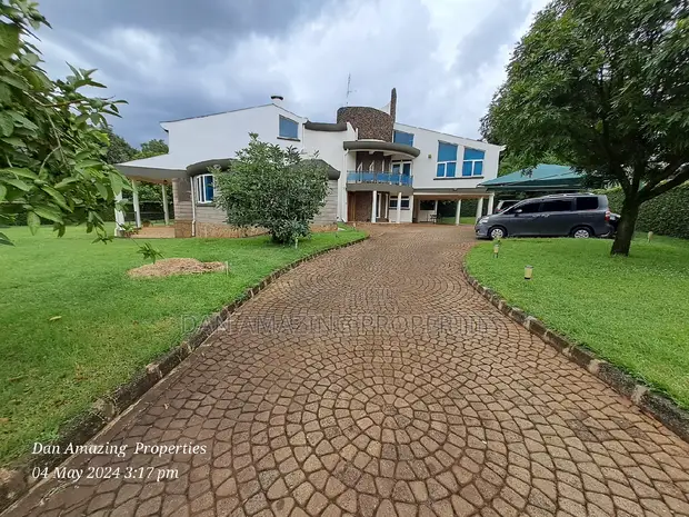 4bdrm Maisonette in Runda Driv 1/2 Acre for sale