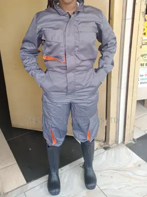 Cargo Overall