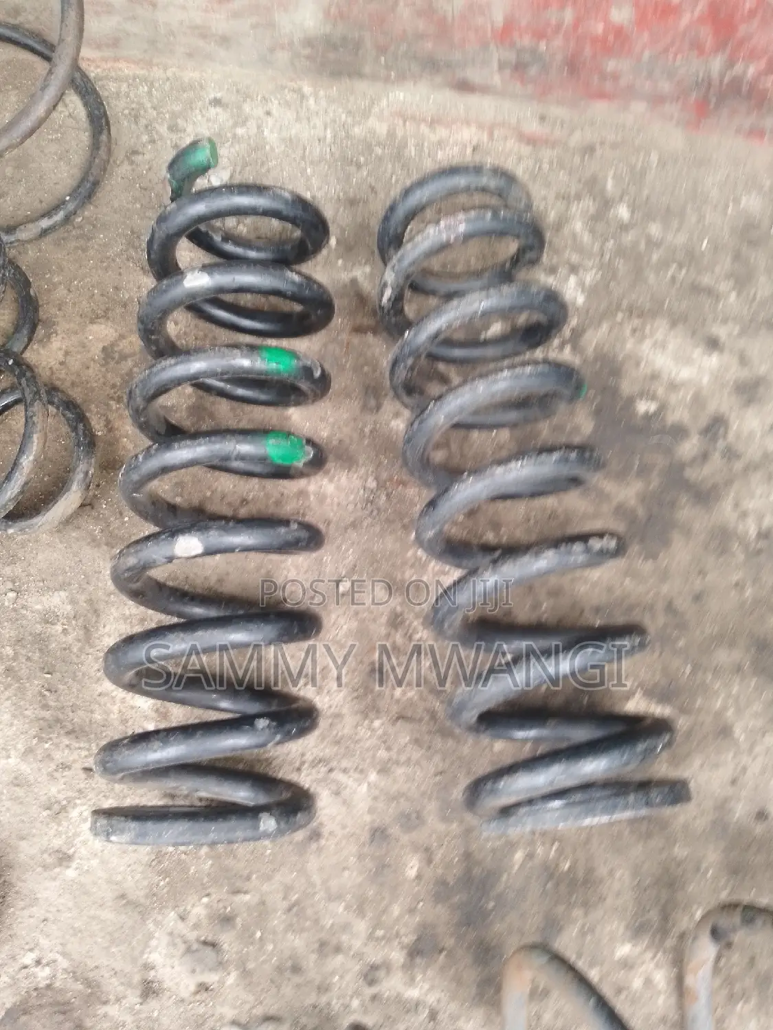 Toyota Hilux Front Spring Springs 