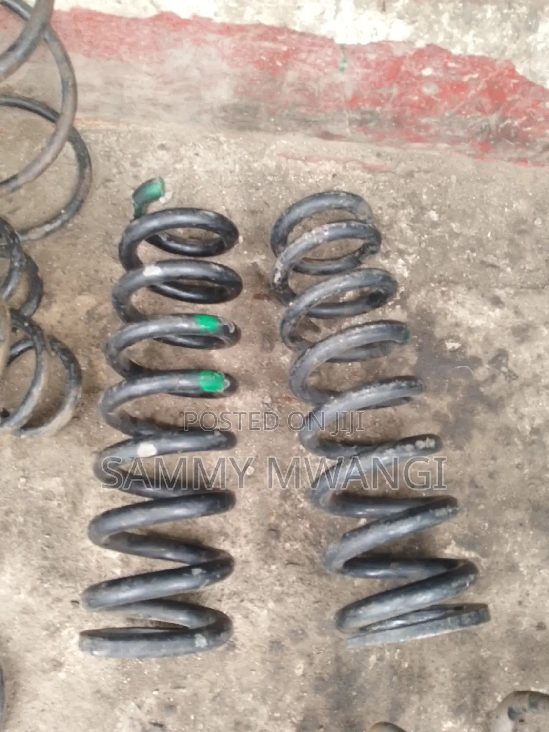 Toyota Hilux Front Spring Springs 