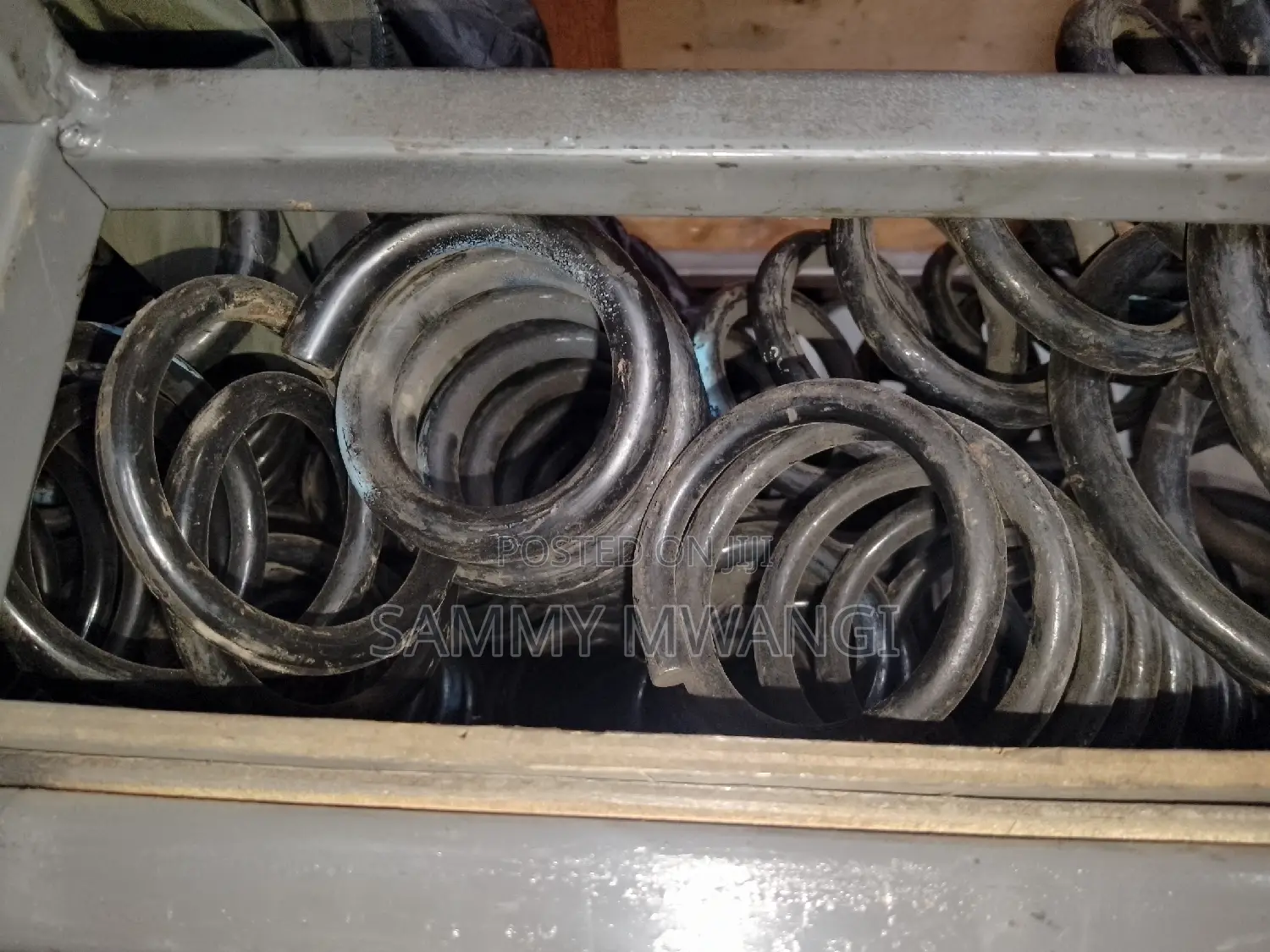 Toyota Voxy 2014 Coil Springs