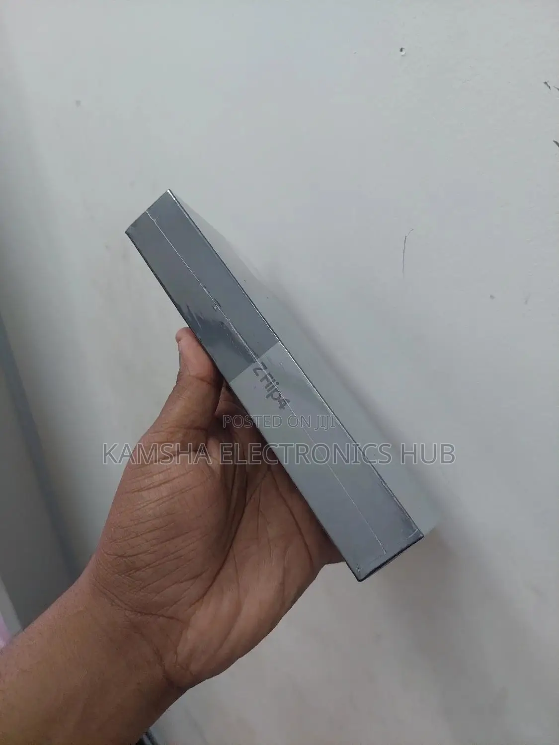 New Samsung Galaxy Z Flip4 256 GB Silver