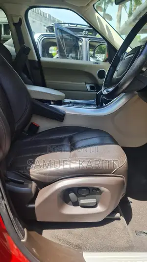 Land Rover Discovery Sport 2018 Red