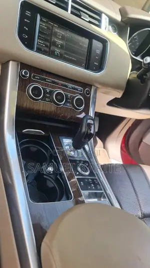 Land Rover Discovery Sport 2018 Red