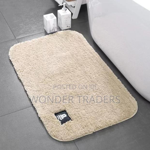 Antislip Absorbent Bathroom - main view