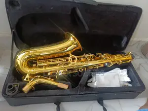 Alto Saxaphone's Yamaha √