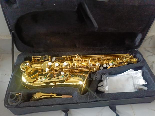 Alto Saxaphone's Yamaha √ - thumbnail 3