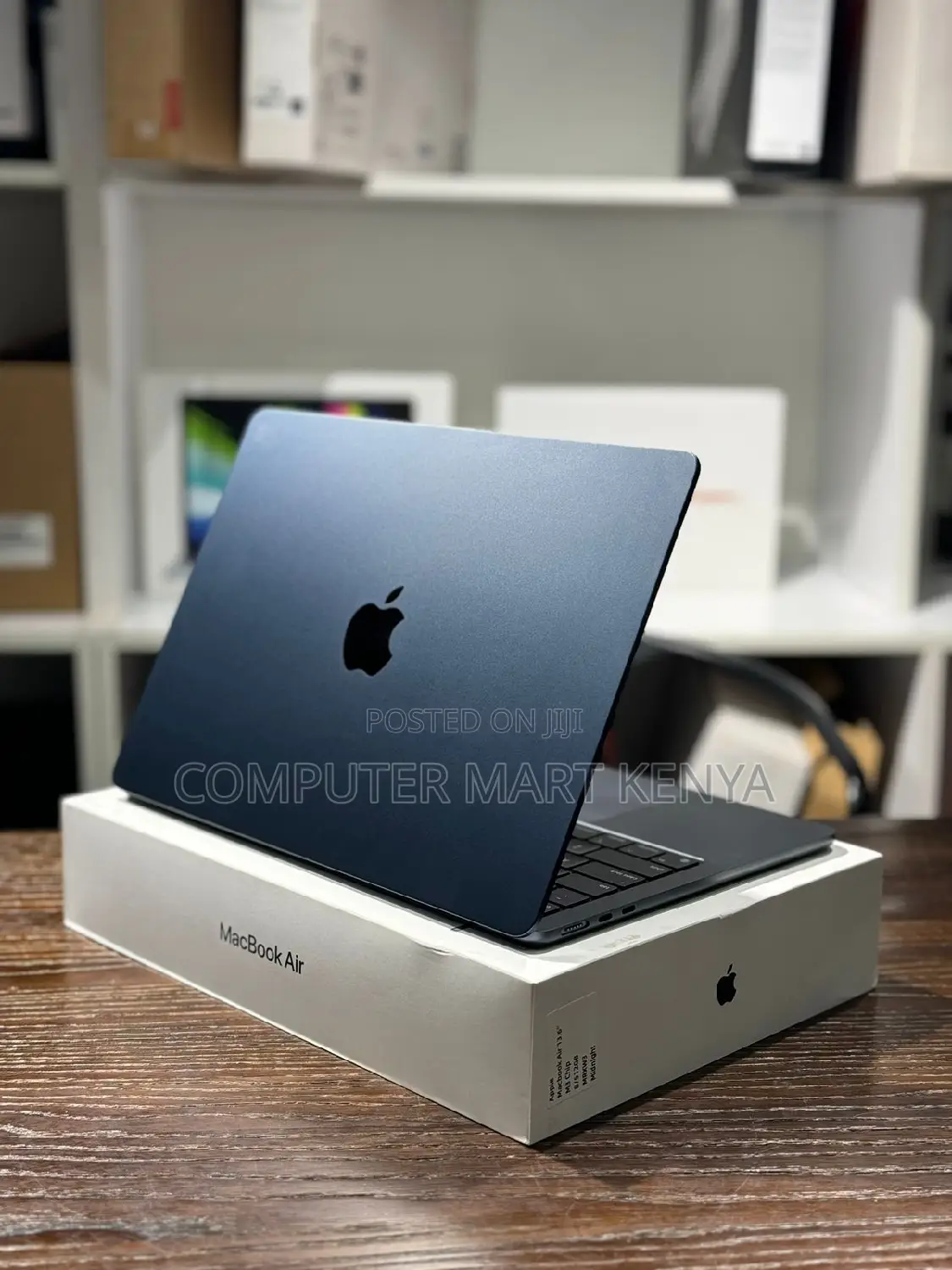 New Laptop Apple MacBook Air 8GB Apple M3 SSD 256GB