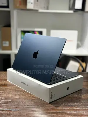 New Laptop Apple MacBook Air 8GB Apple M3 SSD 256GB
