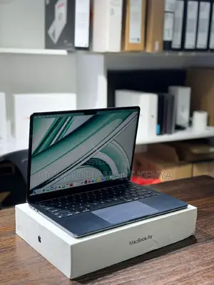 New Laptop Apple MacBook Air 8GB Apple M3 SSD 256GB
