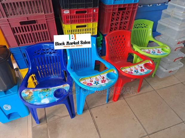 Kids Feeding Plastic Chair - main view