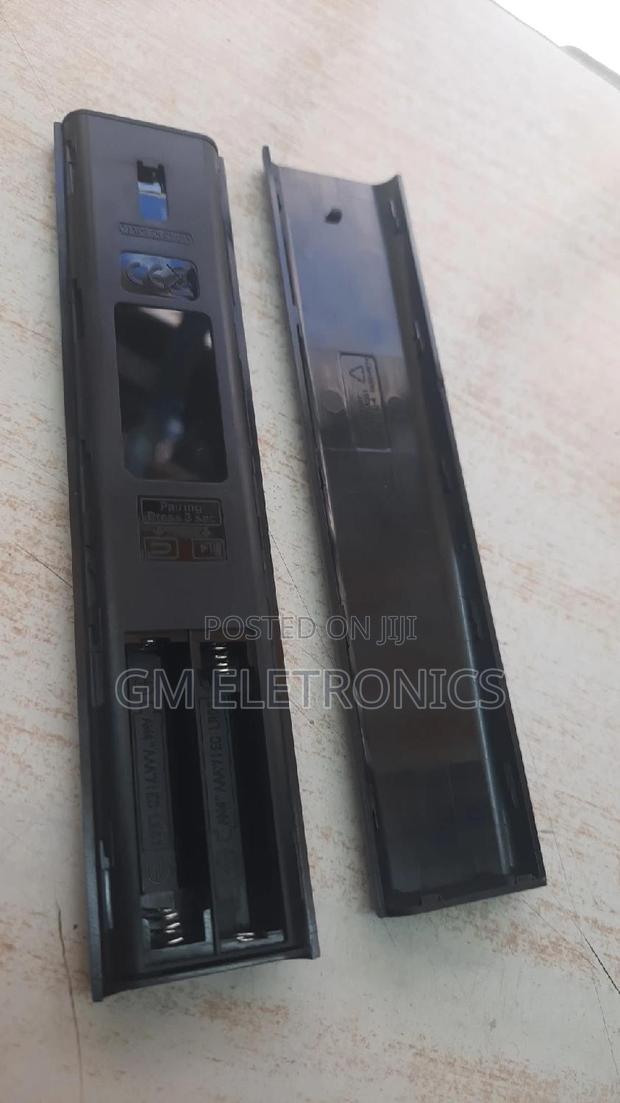 High Quality Samsung Magic Remote With Voice Button. - thumbnail 2