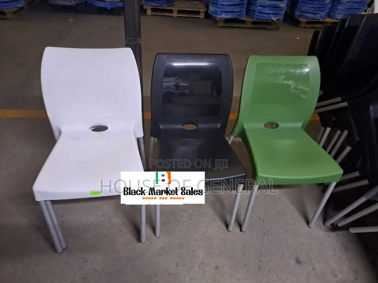 Strong Plastic Chair With Metal Legs